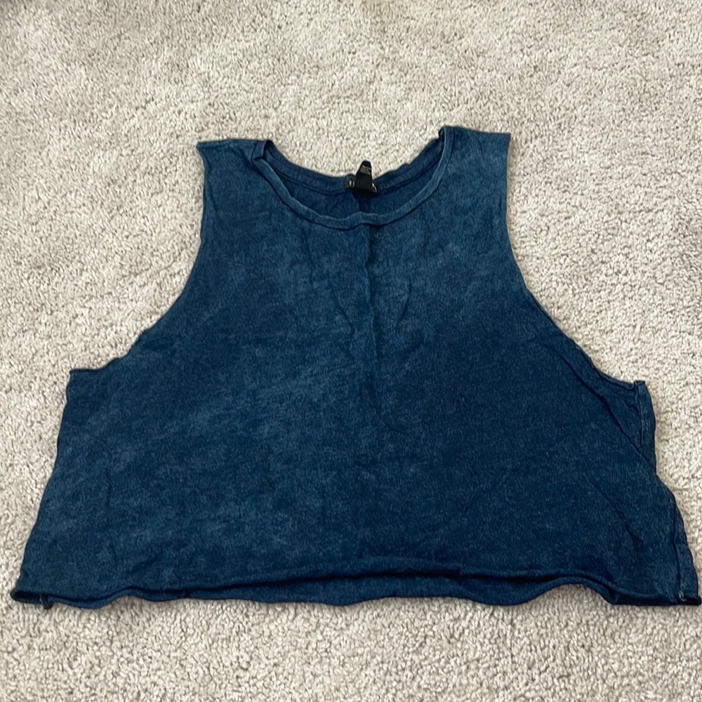 blue cropped tank